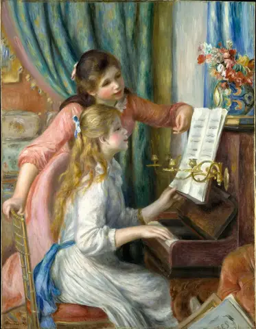 Dos jóvenes ante un piano, una rubia de blanco que toca y otra de rosa que se inclina y señala la partitura