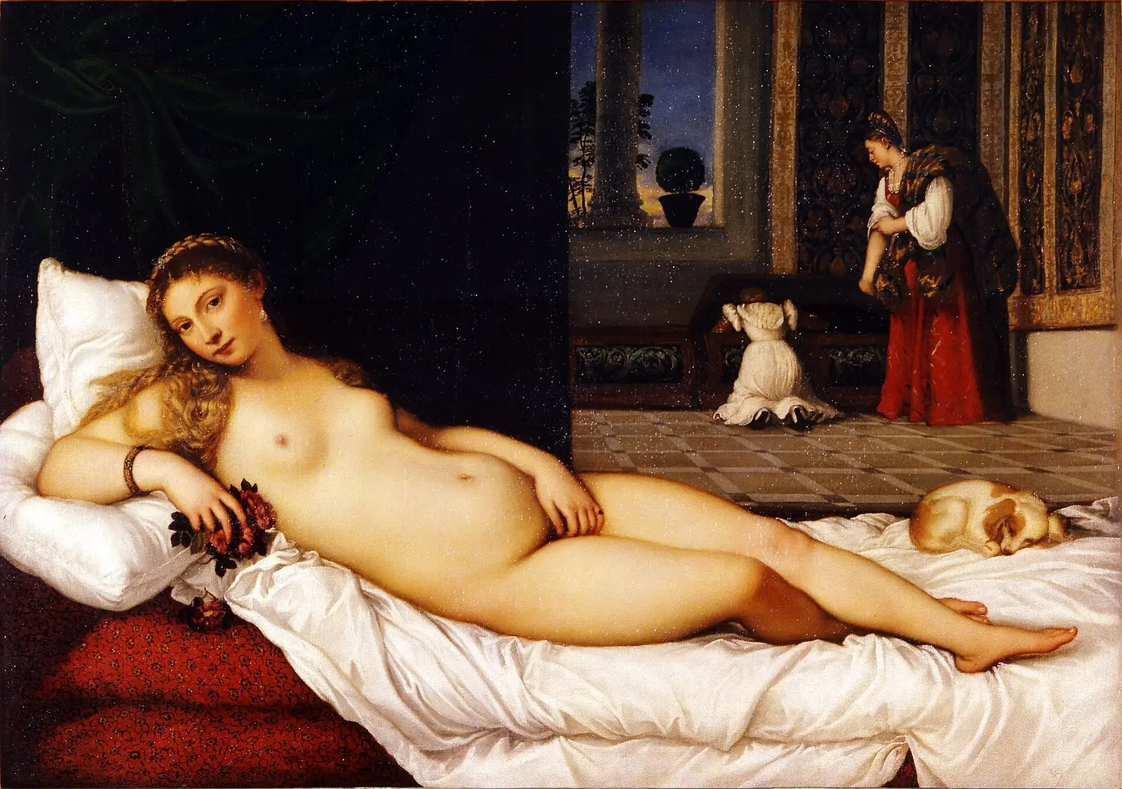 Mujer desnuda recostada en un lecho blanco con rosas en la mano y un perrito a sus pies; al fondo, dos mujeres